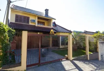 Sobrado com 3 Quartos à venda, 184m² no Nossa Senhora das Graças, Canoas