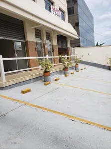 Prédio Inteiro para venda ou aluguel, 750m² no Jardim Lambreta, Cotia