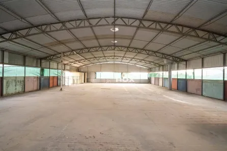 Galpão / Depósito / Armazém à venda, 700m² no Jardim Monte Santo, Almirante Tamandaré