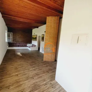 Fazenda / Sítio / Chácara com 4 Quartos para alugar, 400m² no Jardim Paulista, Atibaia