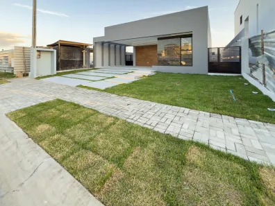 Casa de Condomínio com 3 Quartos à venda, 143m² no Maurício de Nassau, Caruaru