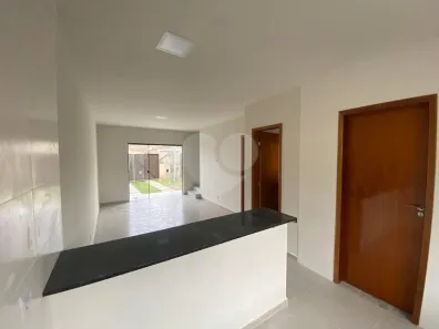 Casa de Vila com 2 Quartos à venda, 88m² no Praia de Itaipuaçu (Itaipuaçu), Maricá