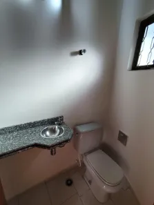 Casa com 3 Quartos para alugar, 250m² no Vila Liberdade, Presidente Prudente