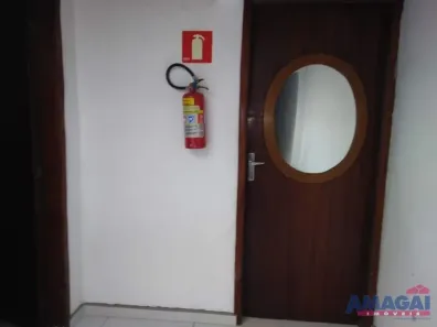 Casa Comercial para alugar, 73m² no Centro, Jacareí