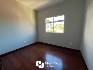 Apartamento com 3 Quartos para alugar, 86m² no Velha Central, Blumenau