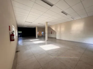 Prédio Inteiro para alugar, 176m² no Conjunto Residencial do Bosque, Mogi das Cruzes