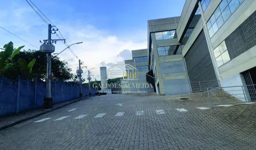 Galpão / Depósito / Armazém para alugar, 1653m² no Industrial Anhangüera, Osasco