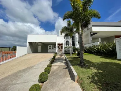 Casa de Condomínio com 3 Quartos para venda ou aluguel, 350m² no Chácaras São Carlos, Cotia