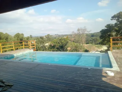 Fazenda / Sítio / Chácara com 3 Quartos à venda, 1000m² no , Mairinque