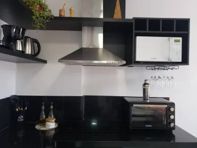 Kitnet com 1 Quarto à venda, 32m² no Centro, Juiz de Fora