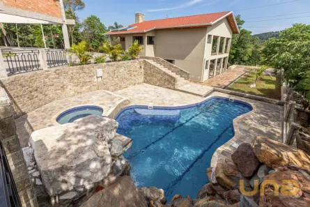 Fazenda / Sítio / Chácara com 3 Quartos à venda, 480m² no , Rio Branco do Sul