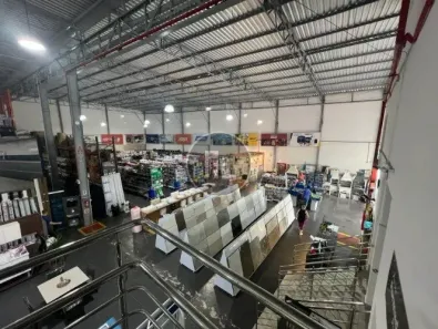 Galpão / Depósito / Armazém para alugar, 800m² no Tabuleiro, Camboriú