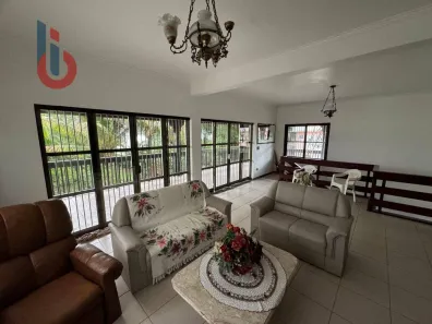 Sobrado com 5 Quartos para alugar, 340m² no Indaiá, Bertioga