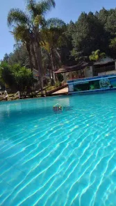 Hotel / Motel / Pousada com 37 Quartos para venda ou aluguel, 3600m² no Bom Jesus, Jacareí