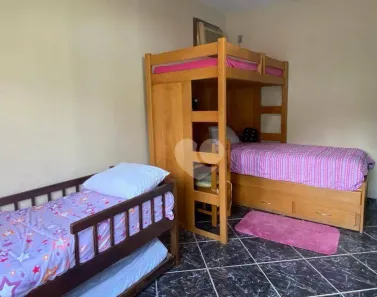 Casa de Condomínio com 7 Quartos à venda, 400m² no Vila Suissa, Miguel Pereira