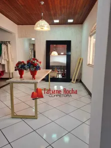 Casa com 3 Quartos para alugar, 10m² no Centro, Feira de Santana
