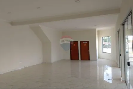 Loja / Salão / Ponto Comercial para alugar, 80m² no Vila Leila, Mogi Guaçu