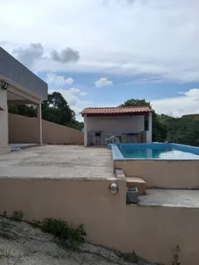 Fazenda / Sítio / Chácara com 2 Quartos à venda, 120m² no IGARATA, Igaratá