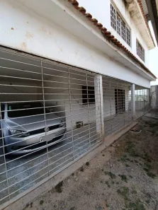 Casa com 3 Quartos à venda, 200m² no , Moreno