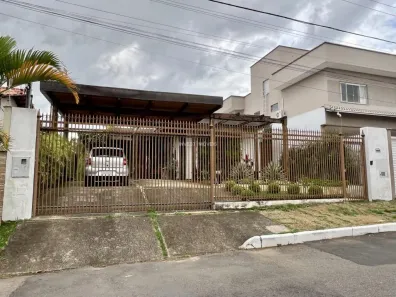 Casa com 2 Quartos à venda, 140m² no Alto dos Pinheiros, Juiz de Fora