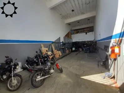 Galpão / Depósito / Armazém à venda, 520m² no Jardim Ana Maria, Carapicuíba