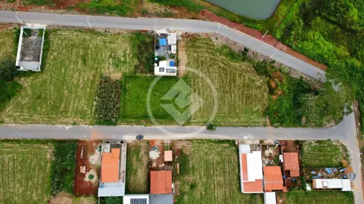 Terreno / Lote / Condomínio à venda, 300m² no , Hidrolândia