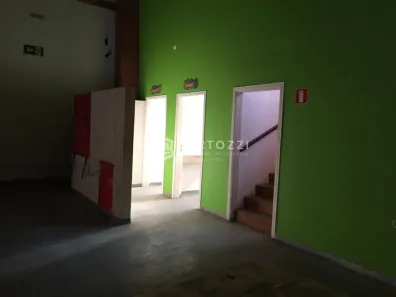 Galpão / Depósito / Armazém para venda ou aluguel, 680m² no Bosque da Saúde, São Paulo