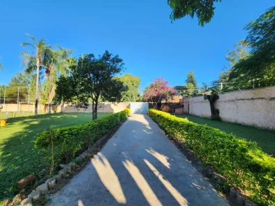 Fazenda / Sítio / Chácara com 2 Quartos à venda, 244m² no Chácara Flora Araraquara, Araraquara