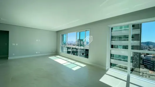 Apartamento com 4 Quartos à venda, 132m² no Centro, Balneário Camboriú