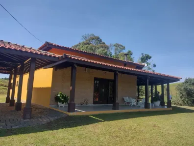 Fazenda / Sítio / Chácara com 3 Quartos à venda, 7986000m² no Parque Santo Antônio, Jacareí