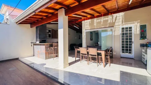 Sobrado com 2 Quartos à venda, 68m² no Jardim Interlagos, Hortolândia