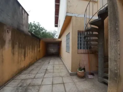 Casa com 3 Quartos à venda, 150m² no Vila Gumercindo, São Paulo