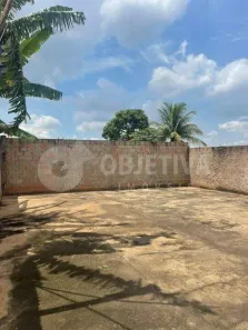 Galpão / Depósito / Armazém à venda, 100m² no Lagoinha, Uberlândia