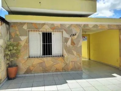 Casa Comercial com 2 Quartos para alugar, 70m² no Centro, Suzano
