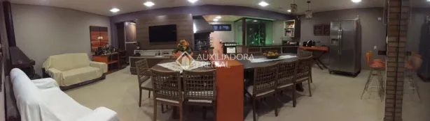 Sobrado com 4 Quartos à venda, 329m² no Pastoril, Ribeirão Pires