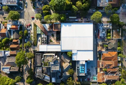 Casa Comercial para alugar, 600m² no Hugo Lange, Curitiba