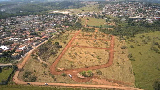 Terreno / Lote / Condomínio à venda, 372m² no Felipe Cláudio de Sales, Pedro Leopoldo