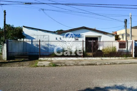 Galpão / Depósito / Armazém à venda, 355m² no Tomazetti, Santa Maria