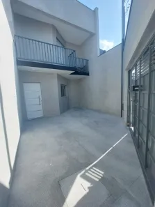 Sobrado com 2 Quartos para alugar, 8872m² no Vila Júlia, Poá