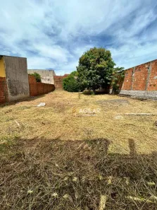 Terreno / Lote / Condomínio à venda, 302m² no Leonor, Londrina
