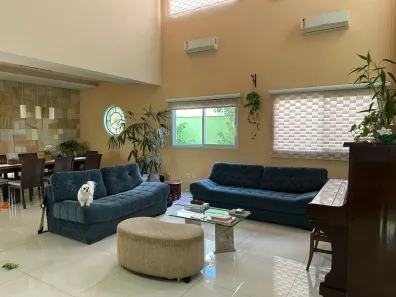 Sobrado com 4 Quartos à venda, 425m² no Jardim de Itapoan, Paulínia