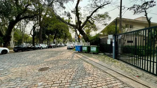 Casa de Vila com 4 Quartos à venda, 350m² no Jardim Luzitânia, São Paulo