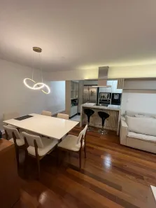 Apartamento com 2 Quartos para alugar, 80m² no Jardim Leonor, São Paulo