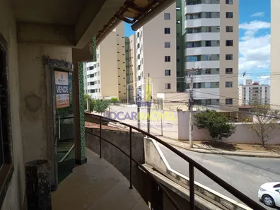 Sobrado com 3 Quartos à venda, 200m² no Candeias, Vitória da Conquista
