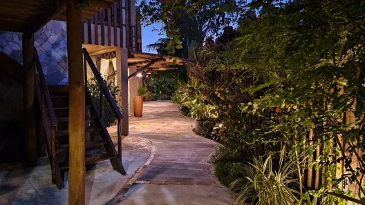 Hotel / Motel / Pousada com 11 Quartos à venda, 570m² no , Baía Formosa