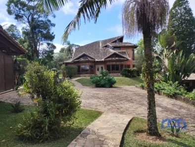 Fazenda / Sítio / Chácara com 4 Quartos à venda, 5500m² no Centro, Mairinque