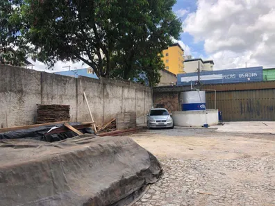 Galpão / Depósito / Armazém à venda, 450m² no Catalão, Divinópolis