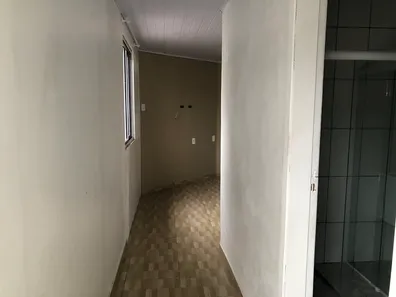 Galpão / Depósito / Armazém com 2 Quartos à venda, 250m² no Borda do Campo, São José dos Pinhais