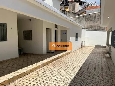Casa Comercial com 3 Quartos para alugar, 450m² no Vila Romanópolis, Ferraz de Vasconcelos