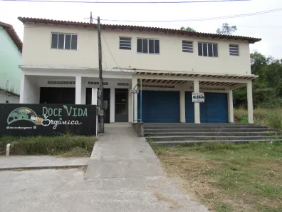 Loja / Salão / Ponto Comercial com 5 Quartos à venda, 450m² no Agrobrasil, Cachoeiras de Macacu